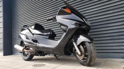 YAMAHA マジェスティ250