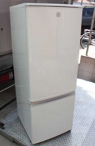 SHARP 冷蔵庫（167L） SJ-17E5-KW つけかえどっちもドア 動作確認済 クリーニング済 2018年製 美品