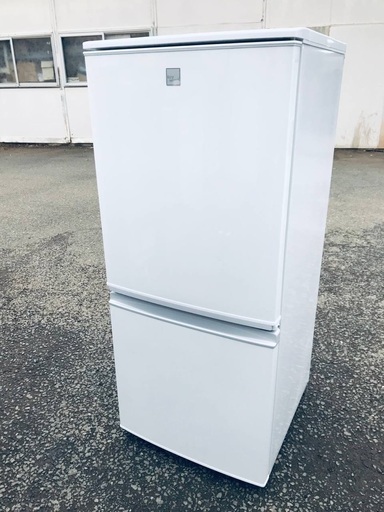 ♦️EJ2584番 SHARPノンフロン冷凍冷蔵庫 【2018年製】
