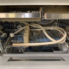 TOSHIBA/東芝 電気食器洗い乾燥機 DWS-600D(C) 6人分 52点収納