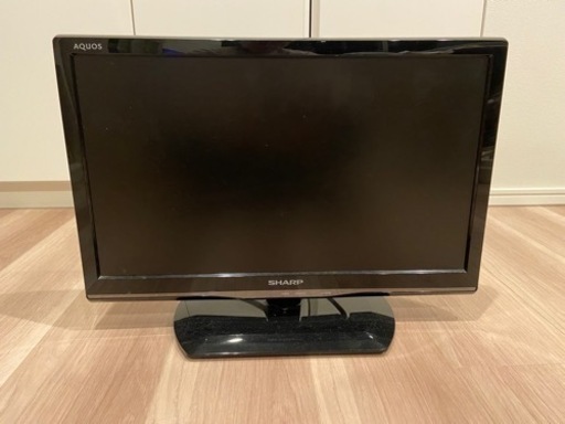 シャープ　AQUOS液晶テレビ19インチ