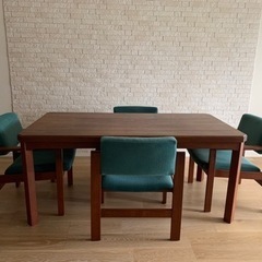 北欧スタイルダイニングテーブル＆チェア