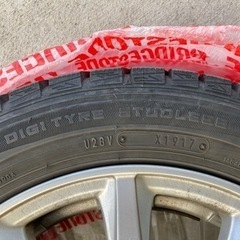 ダンロップスタッドレスタイヤ　写真掲載