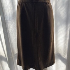 228.Lサイズ　ブラウンのタイトスカート☆