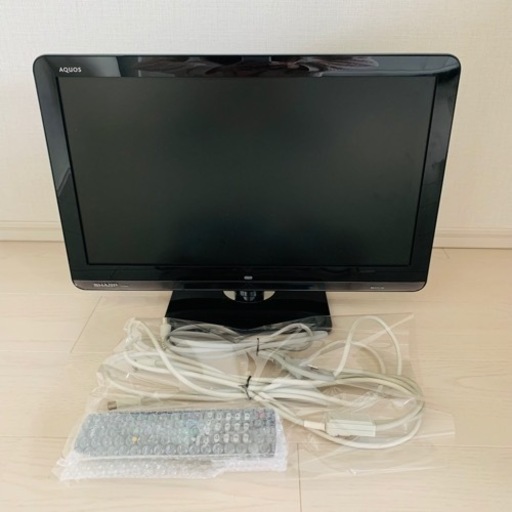 AQUOS アクオス　テレビ　シャープ　SHARP 22インチ