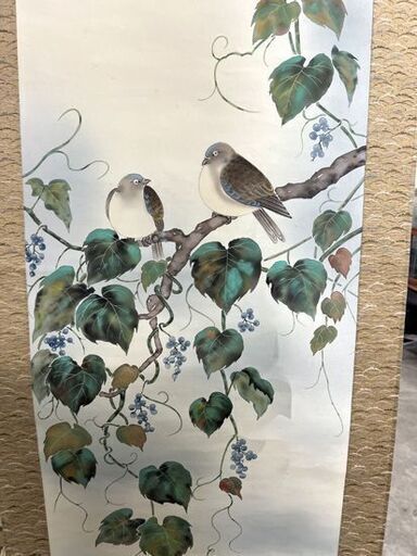 掛軸 松田渓泉 【山葡萄】 画寸法 縦105×横40.5cm 日本画 共箱 ☆ 札幌市 白石区 東札幌 ☆ アウトレットモノハウス 掛軸 松田渓泉 【山葡萄】 画寸法 縦105×横40.5cm 日本画 共箱 ☆ 札幌