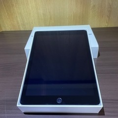 ［超美品］iPad 9.7インチ Wi-Fiモデル　32GB M...