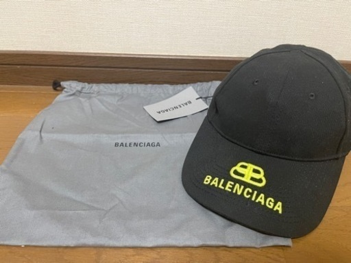 BALENCIAGAキャップ