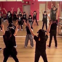 越谷/草加　元テーマパークダンサーが教えるダンススクール − 埼玉県