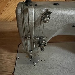 ジャノメ JANOME DB-J704　１本針本縫い工業用ミシン