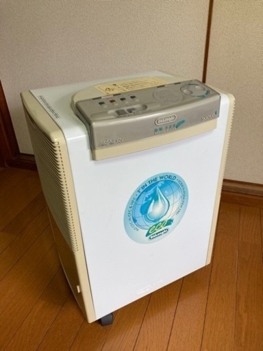 デロンギ 除湿機 湿気取り | inmarco.ae