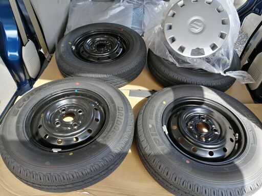 【値下げ】タイヤ･ホイール･ホイールキャップ★ 新品 ★１４５／８０Ｒ１２を４本★スズキの軽の新車からディーラーでハズシ