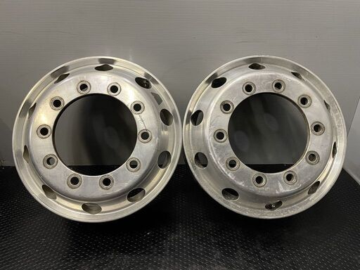 【ほぼ新品】アルミホイール22.5×8.25 ALCOA 4本【トラック】 ほぼ新品】アルミホイール22.5×8.25 ALCOA 4本【トラック】 ほぼ