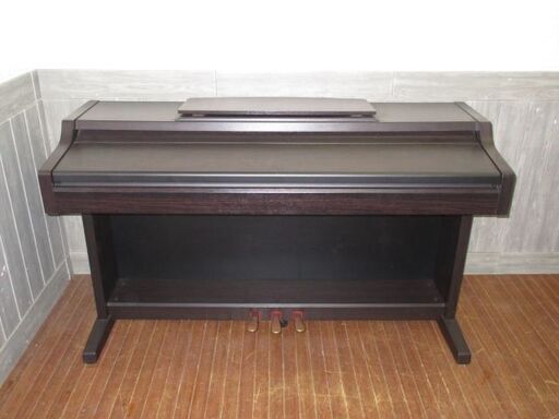 stp-1294　ヤマハ　電子ピアノ　クラビノーバ　CLP-820　椅子欠品　YAMAHA　Clavinova　ブラウン　88鍵盤　鍵盤楽器