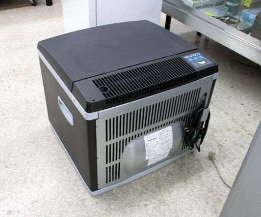 Dometic ポータブル2WAハイブリッドフリーザー&クーラー 39L 冷蔵庫/フリーザー アウトドア 冷凍庫 CK40D 札幌市 屯田店