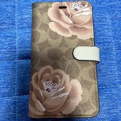 COACH iPhone11手帳カバー