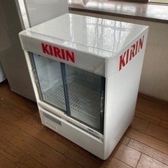 冷蔵ショーケース　SANYO製　KIRINロゴ入り