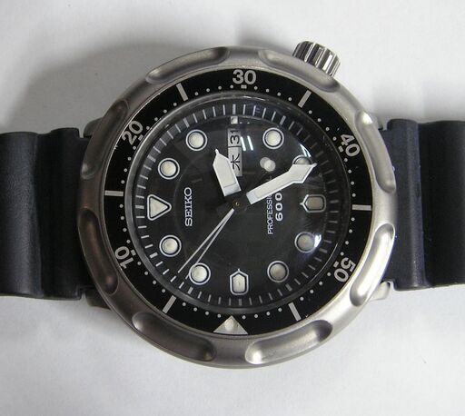 SEIKO セイコープロフェッショナルダイバー 600m TITANIUM製