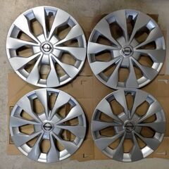 日産セレナ　c27　純正ホイールキャップ