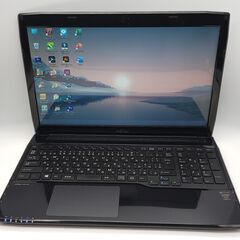 【ネット決済・配送可】富士通ノートパソコン i3（中古）4GBの...