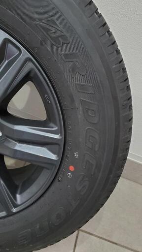 納車外し ハイラックス Zグレード 純正タイヤ（純正ホイール付き