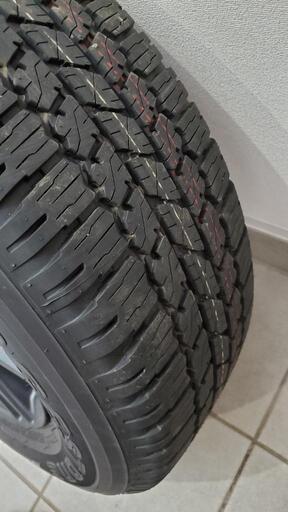 納車外し ハイラックス Zグレード 純正タイヤ（純正ホイール付き