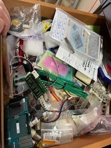 マイコンパーツ100万円分をお好きな方に！