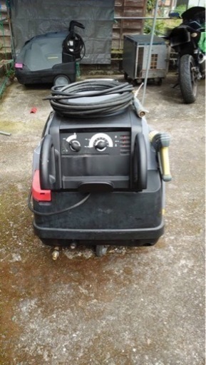 ︎温水高圧洗浄機♪値下げ可 200V（30A）