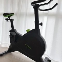 新品未使用】森絵梨佳着用ヌキテパドレスFITBOX（フィット