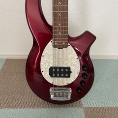 MUSIC MAN BONGO 4。中古品