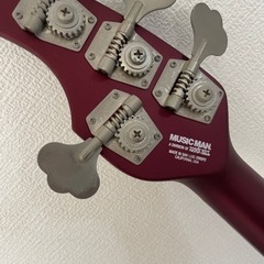 MUSIC MAN BONGO 4。中古品