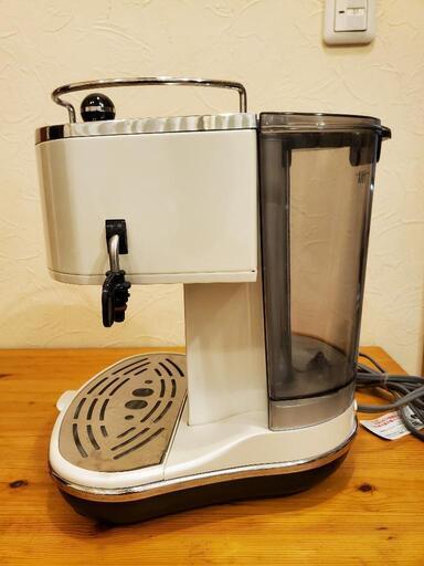 エスプレッソ・カプチーノメーカー アイコナコレクション レッド ECO310R Delonghi｜デロンギ 通販 | ビックカメラ.com 美品 デロンギ エスプレッソ・カプチーノメーカー ECO310W アイコナ