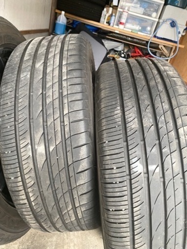ヴェゼル 225/50R18 社外アルミ（レオニス） 中古4本セット