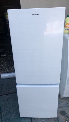 Y!　アイリスオーヤマ ノンフロン冷凍冷蔵庫 AF156-WE 2018年製　KS KT D3L-202200328-639