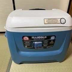 お取引き決定商品　クーラーボックス　58L