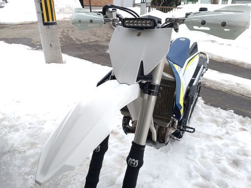 スノーバイク札幌よりHusqvarna ハスクバーナ FE350 2016 ティンバー