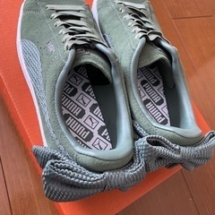 PUMAスニーカー24.5