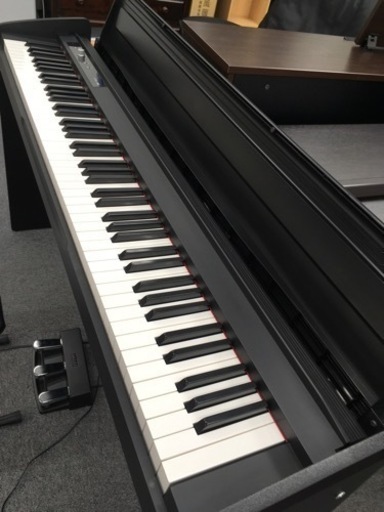 i196 YAMAHA CLP585PE ヤマハ電子ピアノ 2015年製 2021.2.9YAMAHA