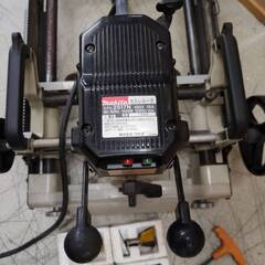 makita/マキタ 大入レルータ 2517N 電動工具 100V 50-60Hz 木工用 面取 溝