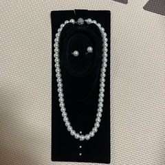 真珠のネックレス&イヤリング