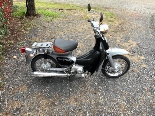 221.  動画あり　ホンダ　リトルカブ　原付　バイク　50cc   車体　 バイク紹介】リトルカブの魅力と弱点。ちょこみ史上最高足つき！ - YouTube