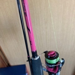 決まりました❣️エギング釣竿ピンク。使用１回のみ。イカ釣り