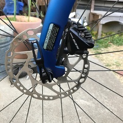 Pinarerello razha disk 105 カーボン　ネイビーオフホワイト　44サイズ