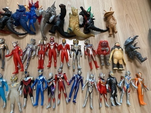 ウルトラマンセット売り！72体！