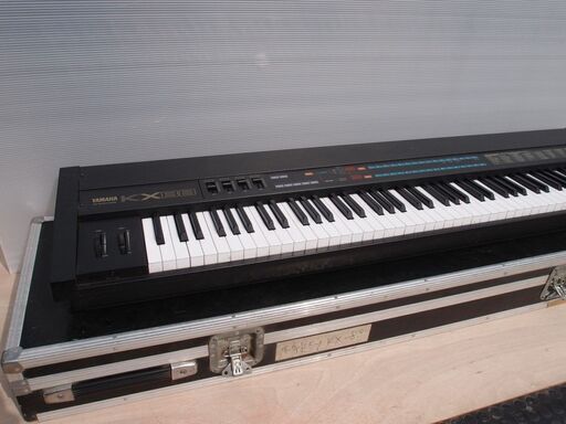 Yamaha KX88 MIDIマスターキーボード 88鍵 純正ハードケース付 Yamaha KX88 MIDIマスターキーボード 88鍵 純正ハードケース付 - メルカリ