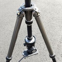 Gitzo（ジッツオ）の三脚セット、ローアングルも可能