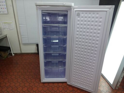 ID 010680　冷凍庫　１ドア　アイリスオーヤマ　175L　棚５段　２０２１年製　IUSD-18A-W