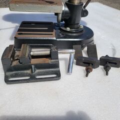 【引取限定】藤原産業 卓上ボール盤 DP-510C 中古品 引取限定】藤原産業 卓上ボール盤 DP-510C 中古品