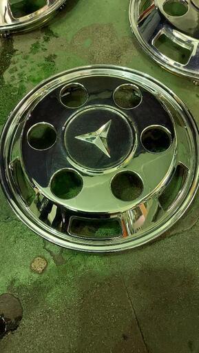 軽トラ ホイールキャップ