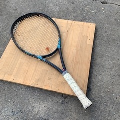 硬式テニスラケット　プリンス　中古品